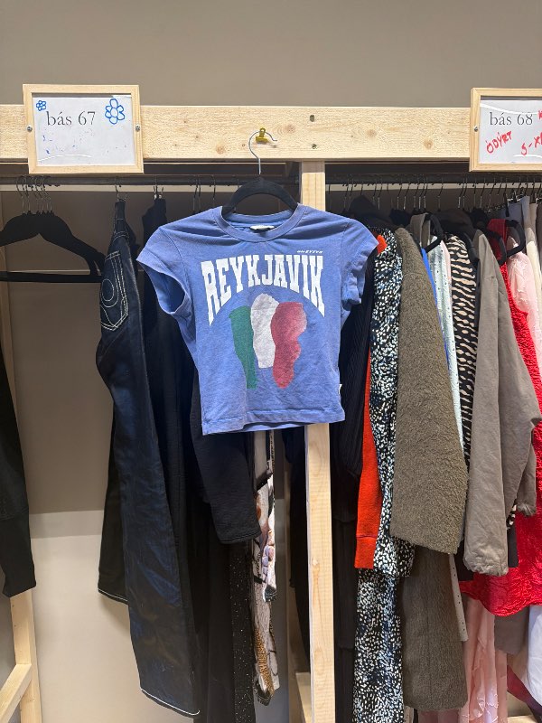 Húrra Reykjavík X EYTYS bolur