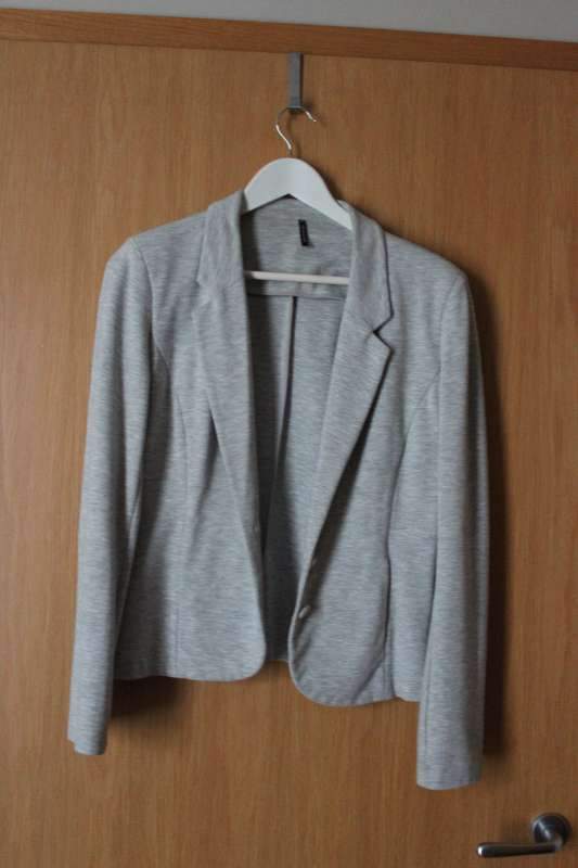Grár mjúkur blazer
