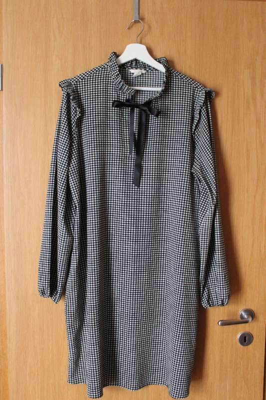 H&M kjóll