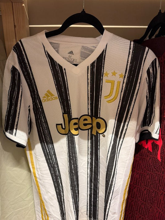 Juve treyja