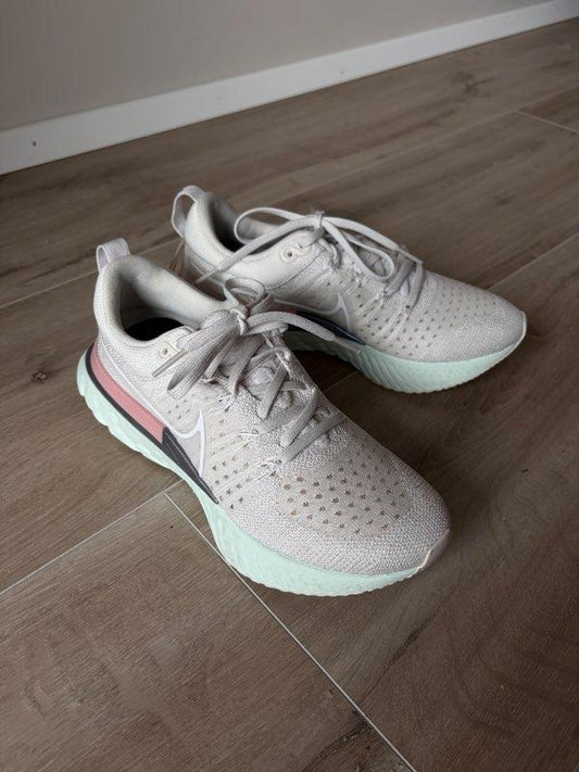 Nike React Nýtt
