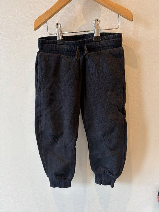 Svartar joggingbuxur hk&m