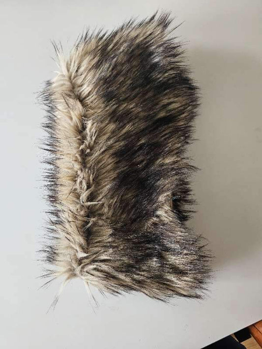 Lopin hálskragi ljós/brúnn