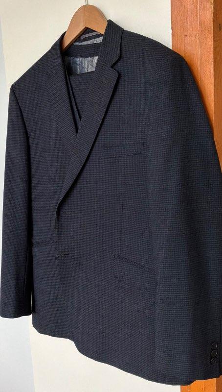 Jakkaföt Ted Baker m/vesti ull/polyester